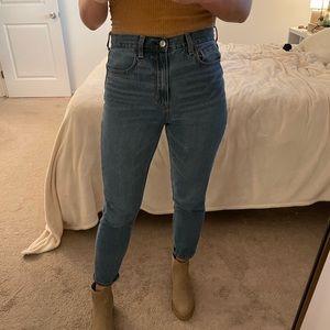 American Eagle high waisted skinny mom jean